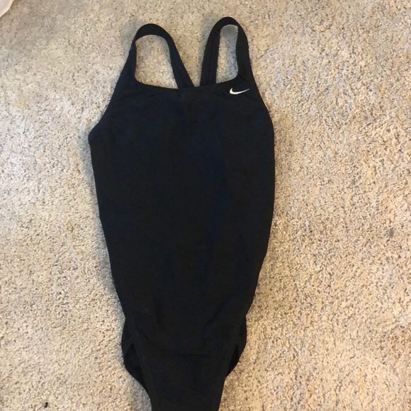 Nike Other - women’s one piece nike bathing suit